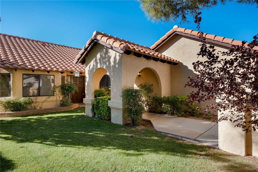 Property photo for 14413 Rivers Edge Road, Helendale, CA