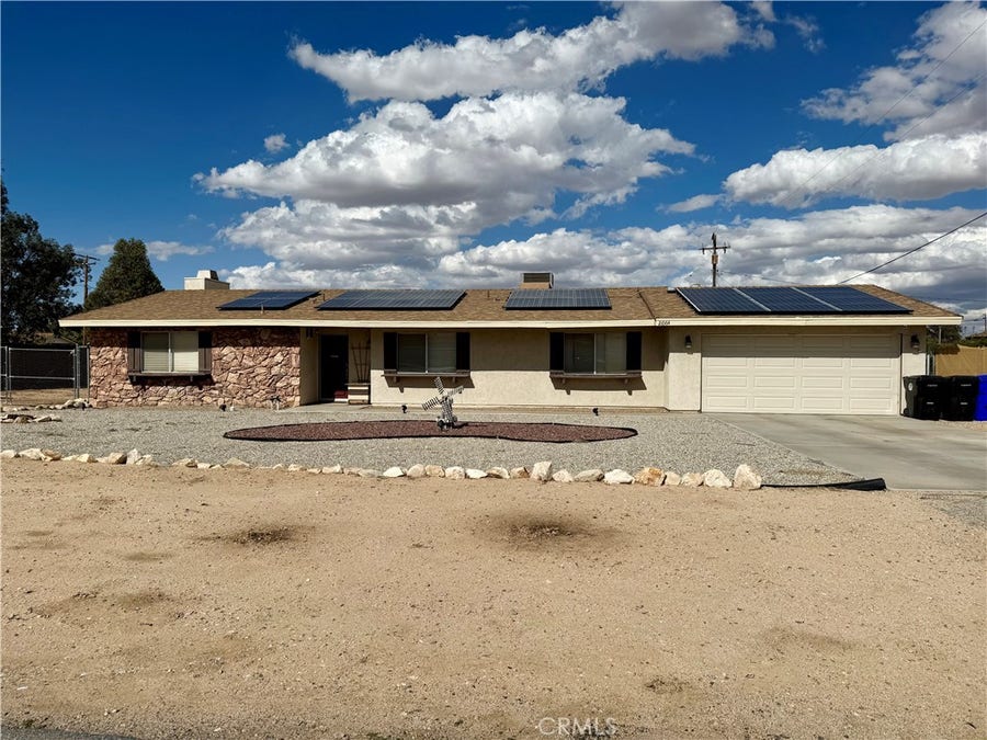 Property photo for 21064 Sioux, Apple Valley, CA