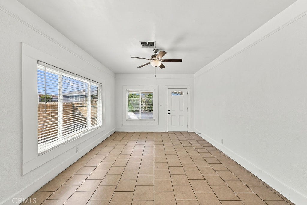 270 Juniper Street, Barstow, CA 92311