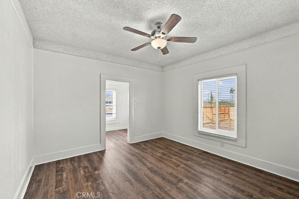 270 Juniper Street, Barstow, CA 92311