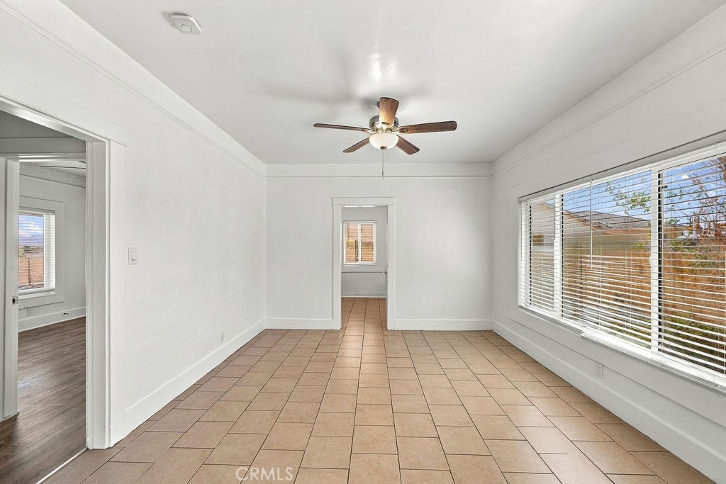 270 Juniper Street, Barstow, CA 92311
