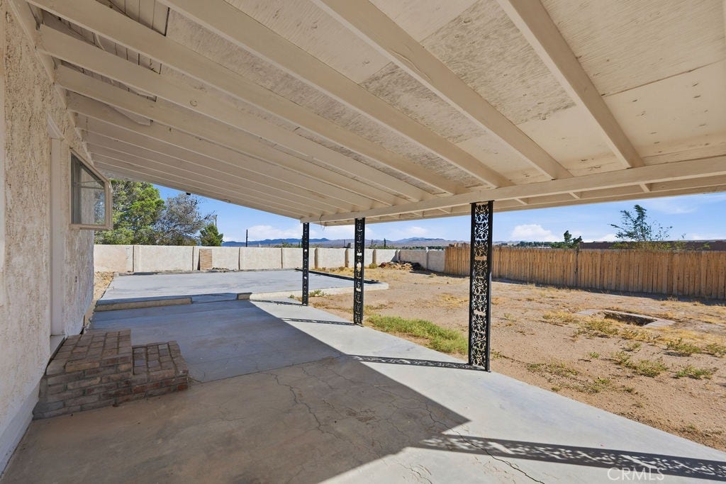 270 Juniper Street, Barstow, CA 92311