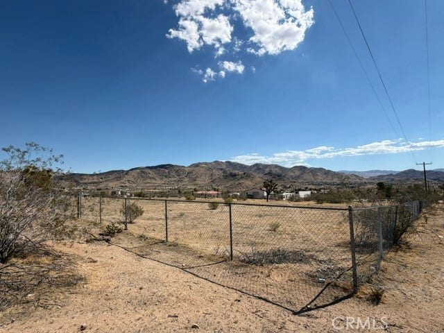 4360135 Cuyama Road, Apple Valley, CA 92307 4360135 Cuyama Road, Apple Valley, CA 92307