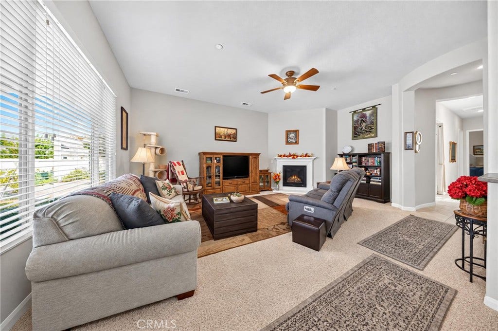 19358 Glaslyn Court, Apple Valley, CA 92308