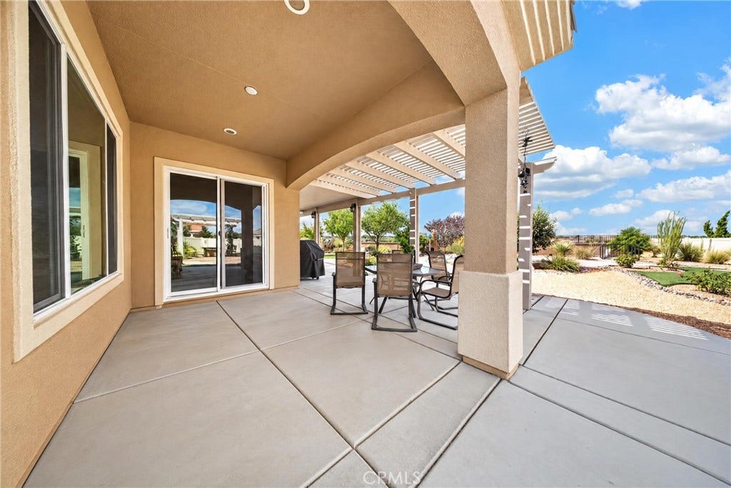 19358 Glaslyn Court, Apple Valley, CA 92308