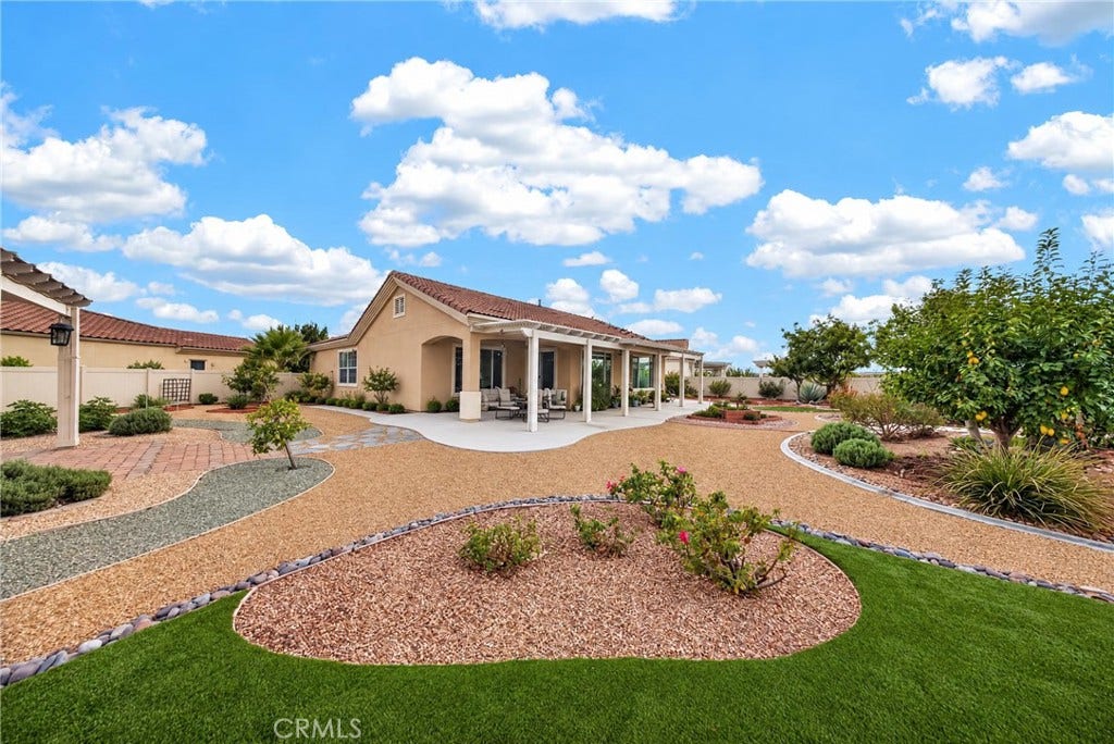 19358 Glaslyn Court, Apple Valley, CA 92308