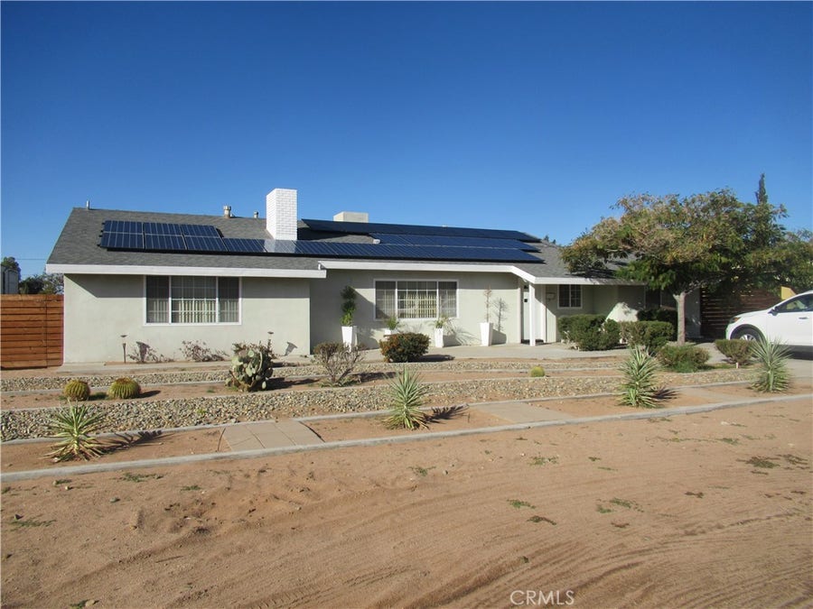 Property photo for 21918 Esaws Avenue, Apple Valley, CA