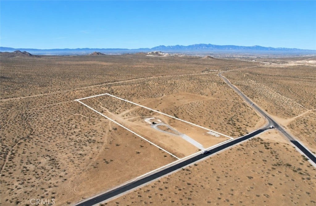 19823 Johnson Road, Apple Valley, CA 92307 19823 Johnson Road, Apple Valley, CA 92307