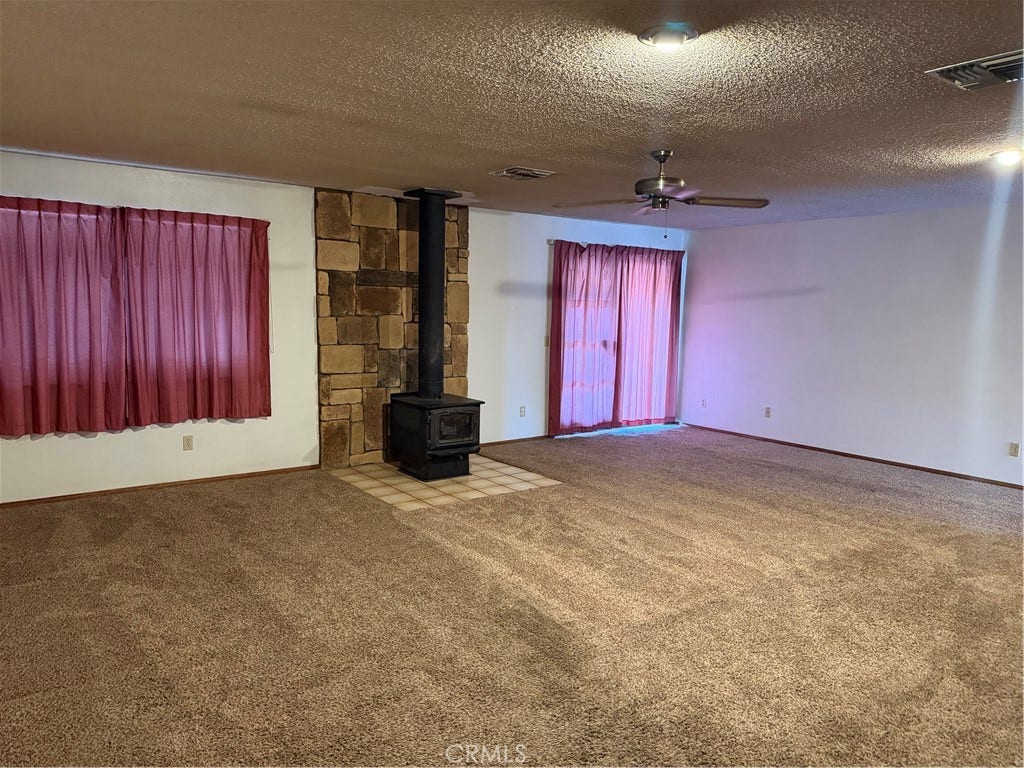 6830 Summit Valley Road, Hesperia, CA 92345 6830 Summit Valley Road, Hesperia, CA 92345