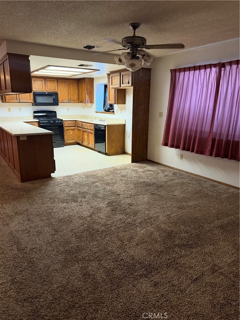 6830 Summit Valley Road, Hesperia, CA 92345 6830 Summit Valley Road, Hesperia, CA 92345
