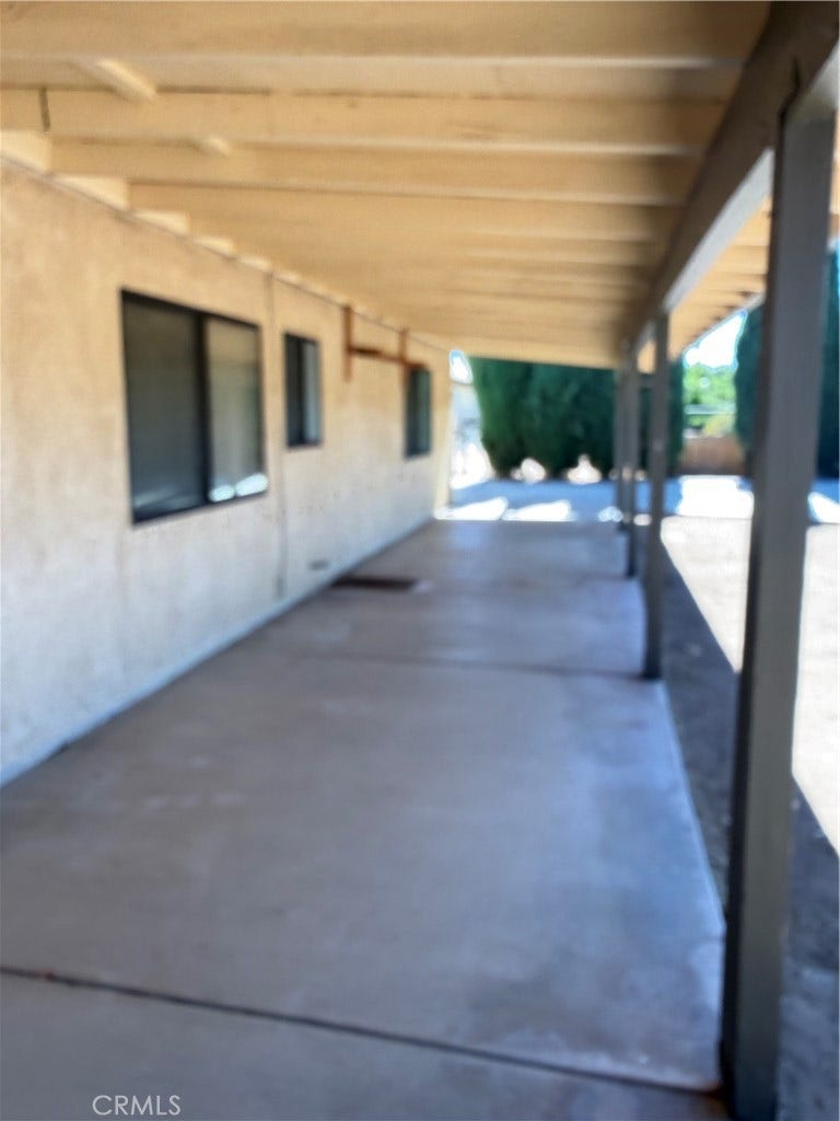 6830 Summit Valley Road, Hesperia, CA 92345 6830 Summit Valley Road, Hesperia, CA 92345