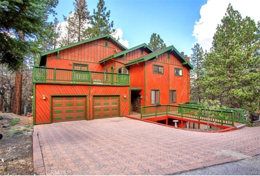 Property photo for 23109 Cardinal, Wrightwood, CA