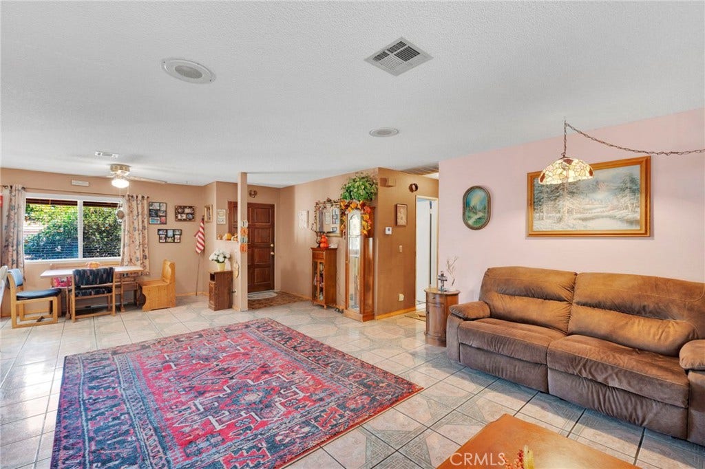 16167 Chestnut, Hesperia, CA 92345 16167 Chestnut, Hesperia, CA 92345