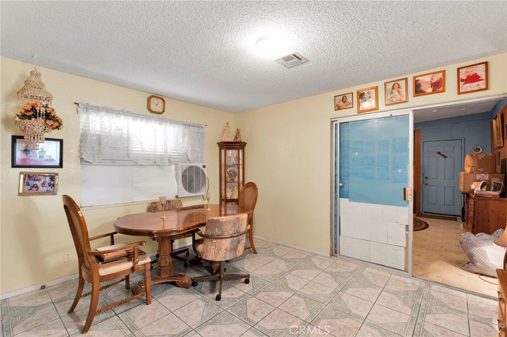 16167 Chestnut, Hesperia, CA 92345 16167 Chestnut, Hesperia, CA 92345