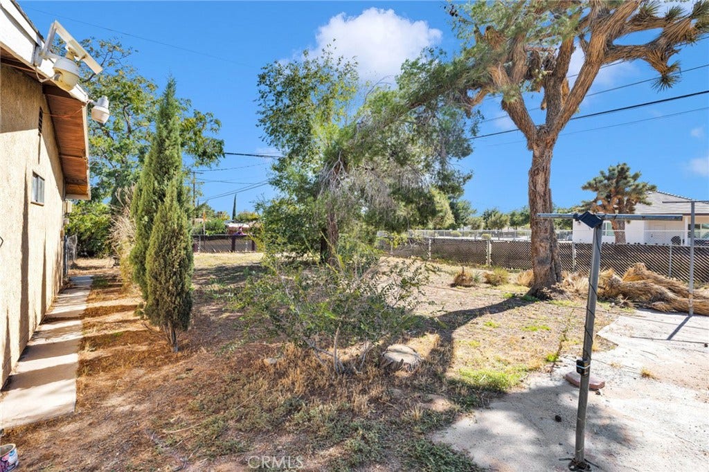 16167 Chestnut, Hesperia, CA 92345 16167 Chestnut, Hesperia, CA 92345