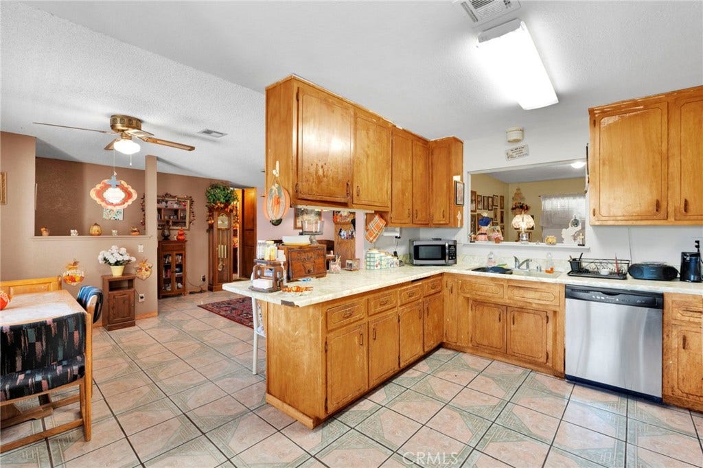 16167 Chestnut, Hesperia, CA 92345 16167 Chestnut, Hesperia, CA 92345