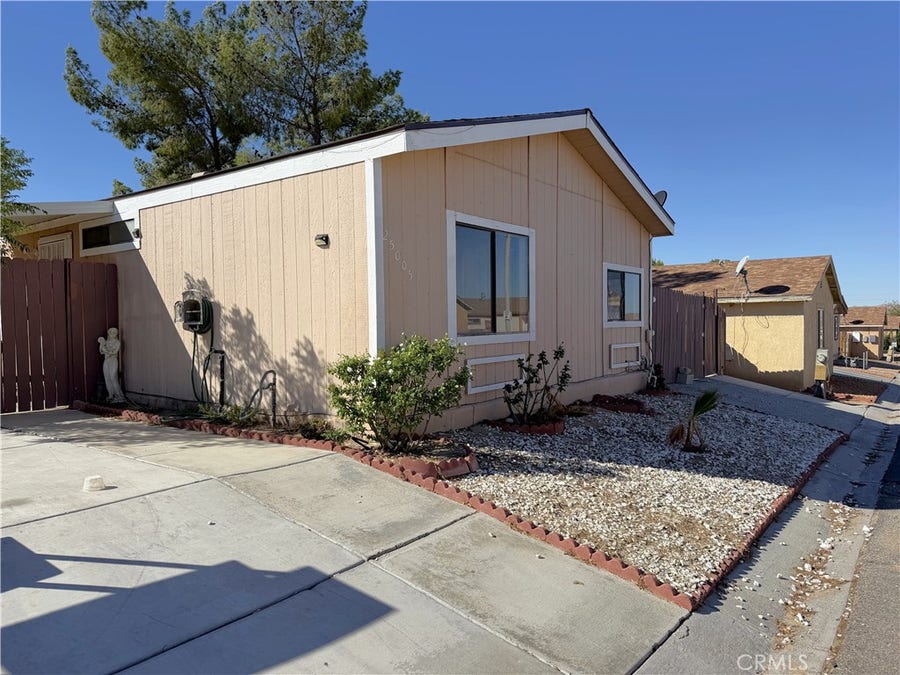 Property photo for 25005 Camino Del Norte, Barstow, CA