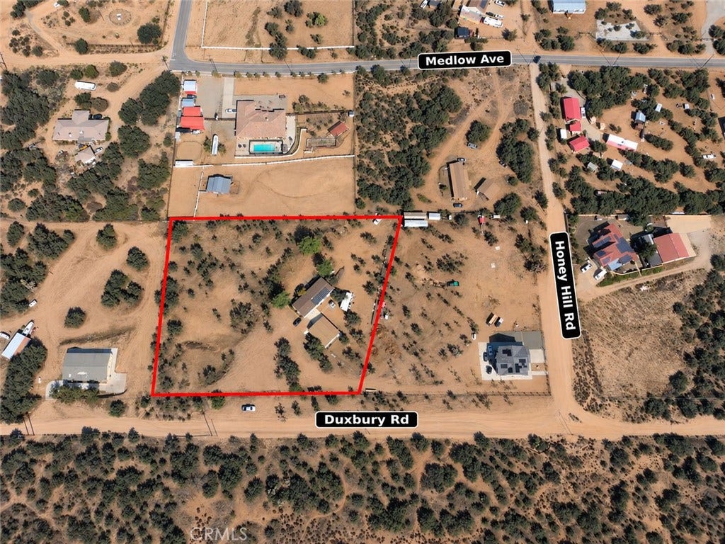 10960 Duxbury Road, Oak Hills, CA 92344