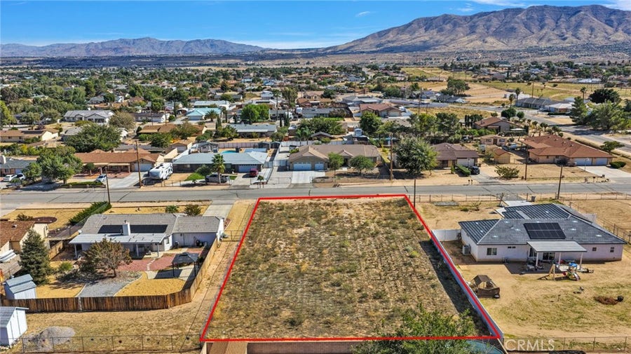 Property photo for 0 El Cerrito Avenue, Hesperia, CA