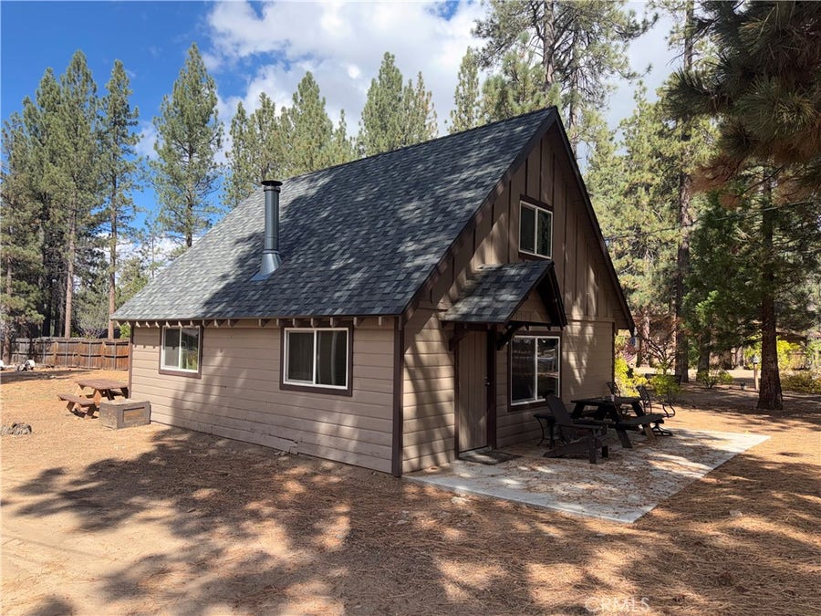 Property photo for 39150 Chincapin, Big Bear Lake, CA