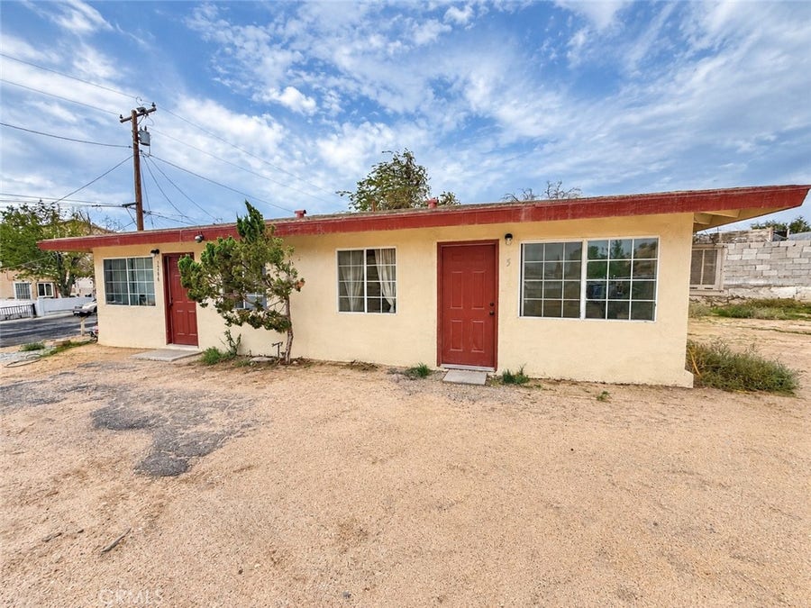 Property photo for 15466 3rd, Victorville, CA