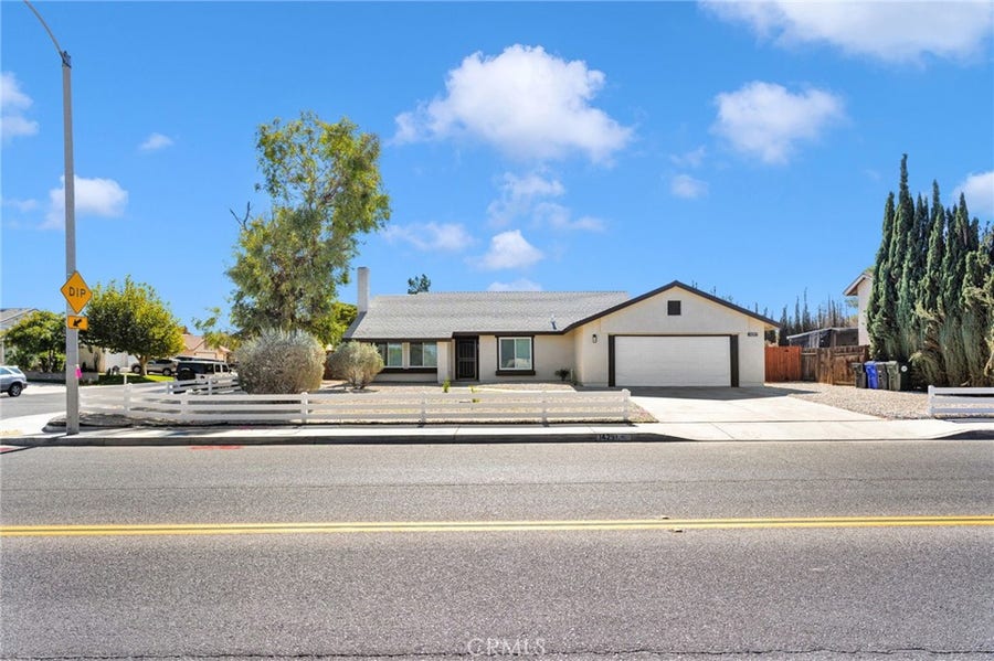 Property photo for 14291 Luna Road, Victorville, CA