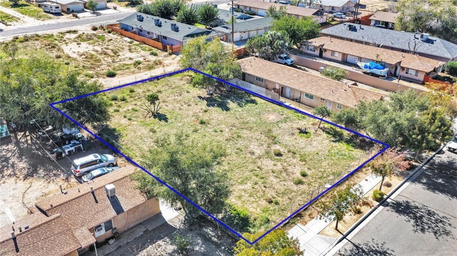 Property photo for 0 Spruce, Hesperia, CA