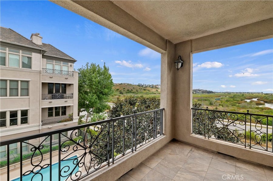 Property photo for 5721 S Crescent Park West, #305, Playa Vista, CA