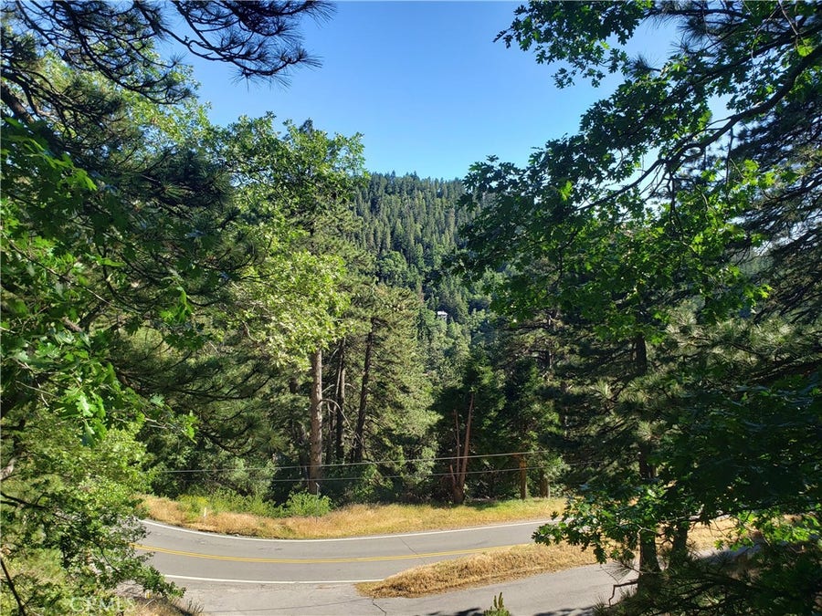 Property photo for 21858 Fern Canyon Road, Cedarpines Park, CA