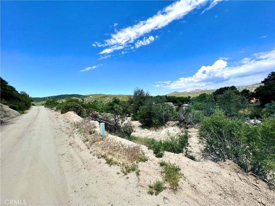 Property photo for 45902 Lynx Street, Banning, CA