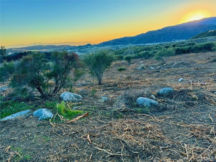 Property photo for 18681 Deercrest Estates Place, Devore, CA