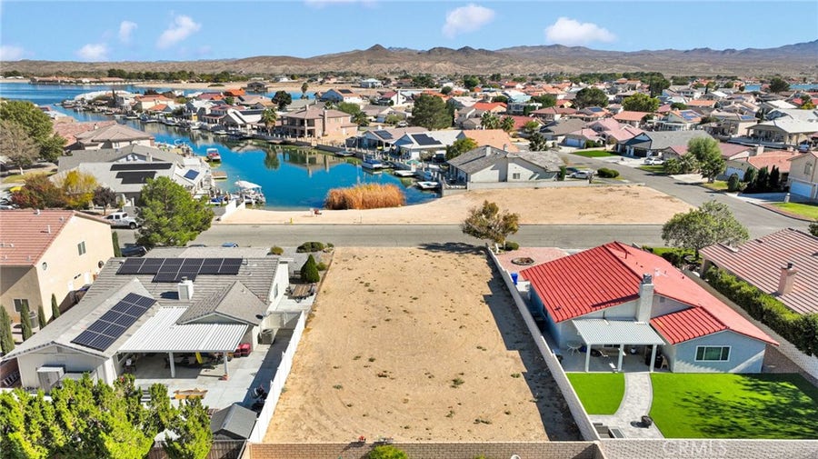Property photo for 27044 Pirateer, Helendale, CA