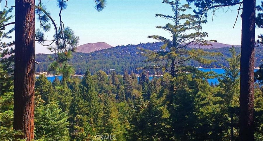 Property photo for 525 Ca-173, Lake Arrowhead, CA