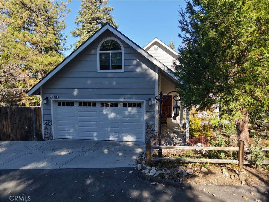 Property photo for 174 Golf Course Road, Lake Arrowhead, CA