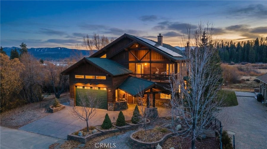 Property photo for 39255 Seminole, Fawnskin, CA