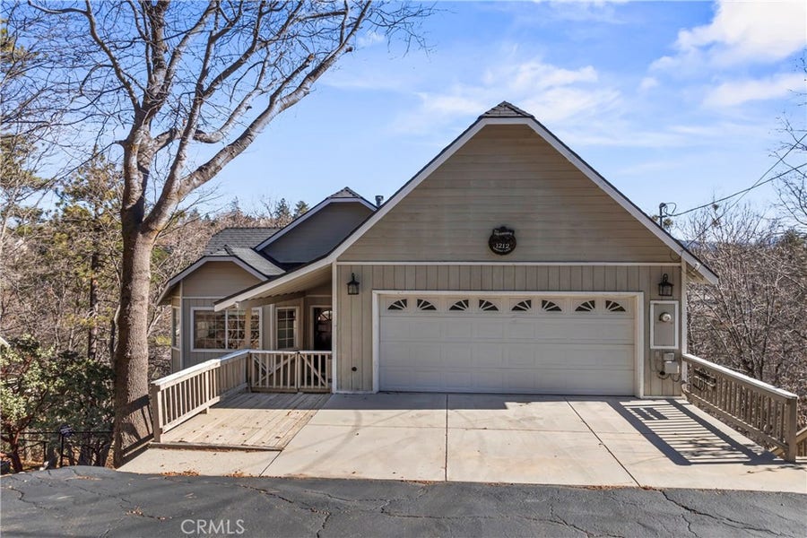Property photo for 1212 Portillo, Lake Arrowhead, CA