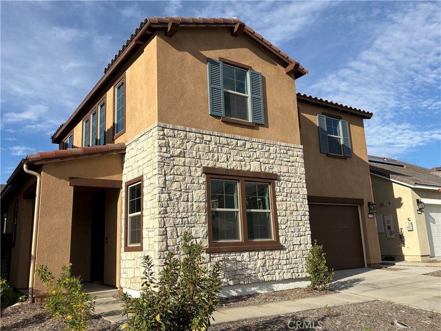 Property photo for 3718 Leafgreen Road, Corona, CA