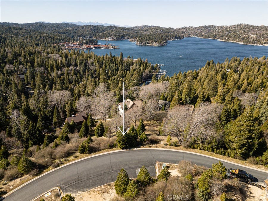 Property photo for 137 Mill Pond Road, Lake Arrowhead, CA