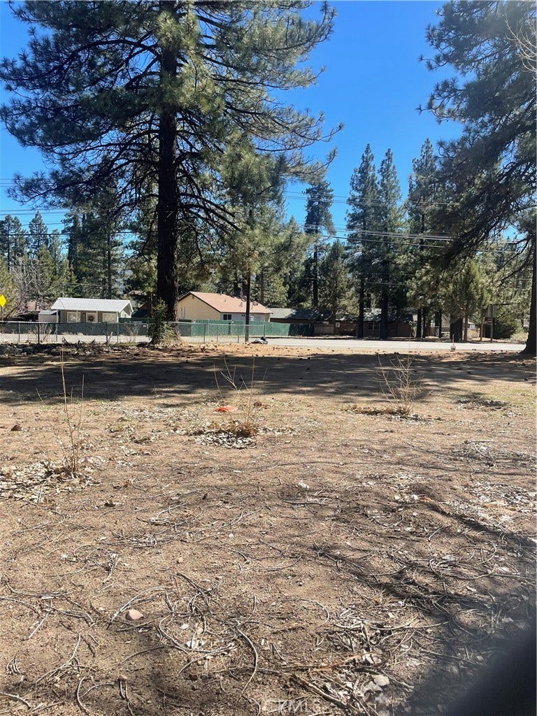 Property photo for 109 W North Shore Drive, Big Bear City, CA