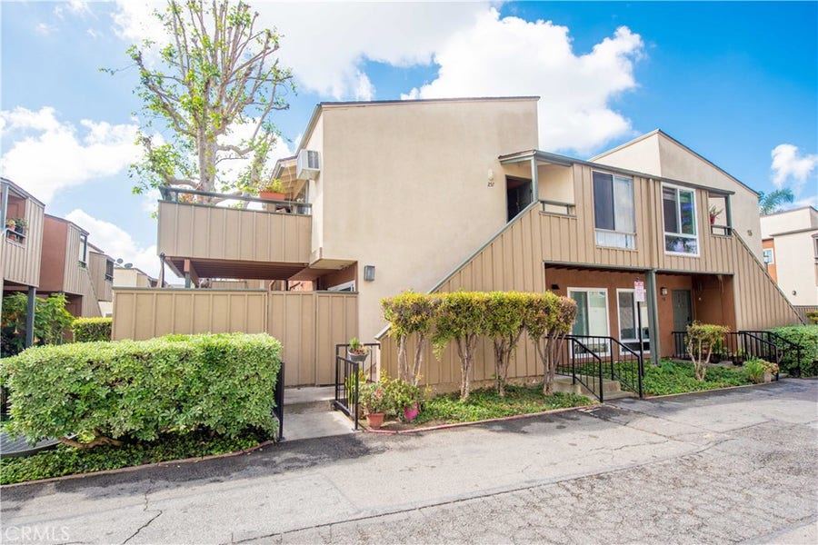 Property photo for 1001 W Stevens Avenue, #157, Santa Ana, CA