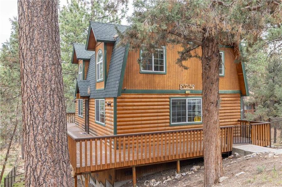Property photo for 143 Santa Barbara, Sugarloaf, CA