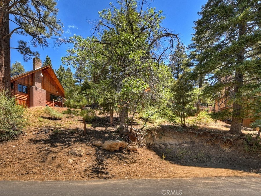Property photo for 43218 Sunset Drive, Big Bear Lake, CA