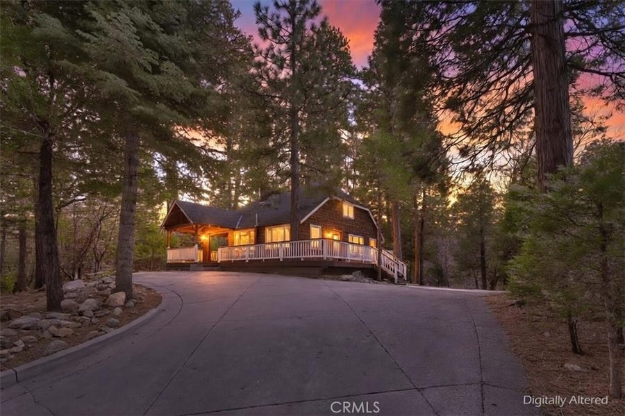 Property photo for 27297 Little Bear, Blue Jay, CA