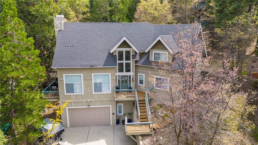 Property photo for 163 S Grass Valley, Lake Arrowhead, CA