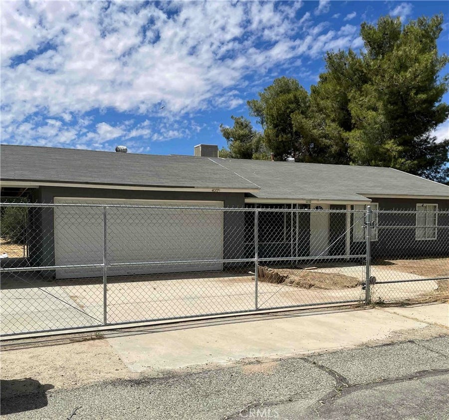 Property photo for 40155 178th E, Palmdale, CA