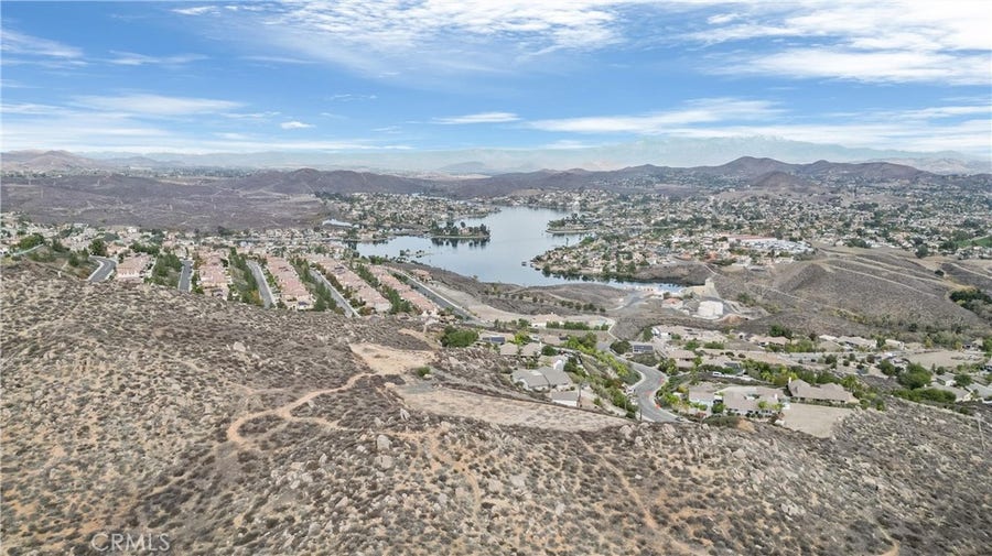 Property photo for 9 Via Del Lago, Lake Elsinore, CA