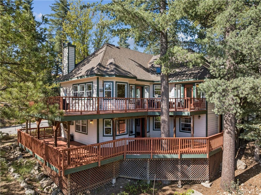 Property photo for 26166 Circle Drive, Lake Arrowhead, CA