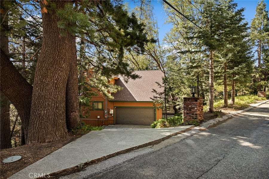 Property photo for 109 Old Toll, Blue Jay, CA