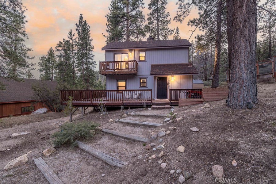 Property photo for 39075 Rim Of The World, Fawnskin, CA