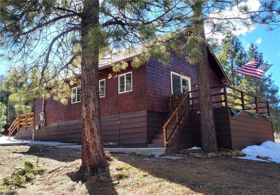 Property photo for 39961 Lakeview Drive, Big Bear Lake, CA